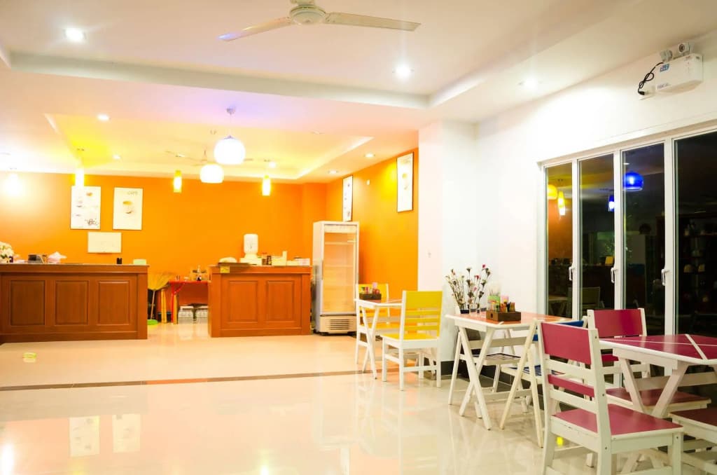 Lanta Just Come Hotel (SHA Plus+) - photo 22