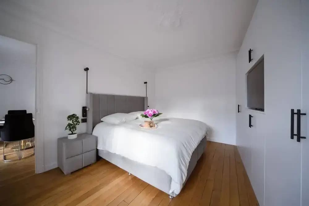 Superb Apt-passy-mobility Lease - photo 1