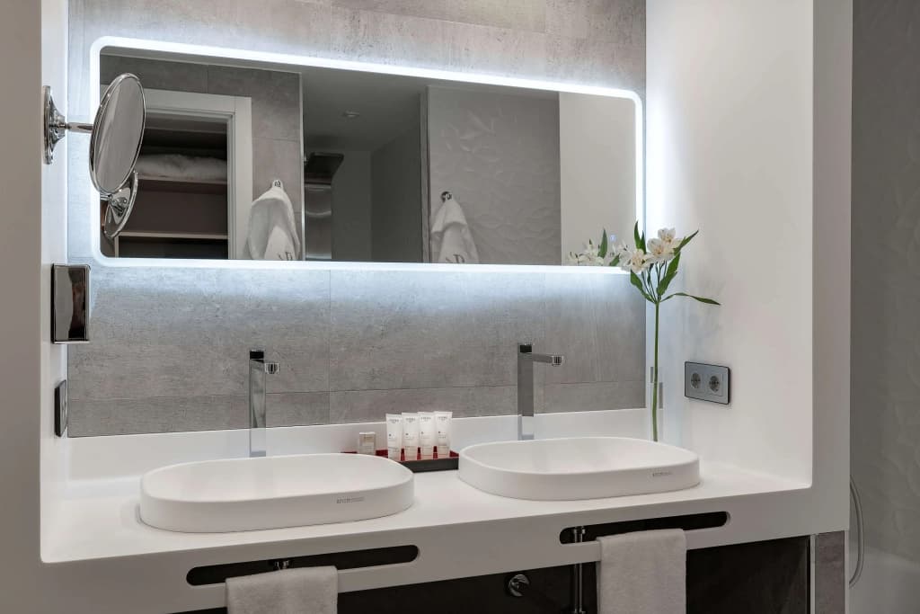 Hotel Vincci SoMa - photo 10