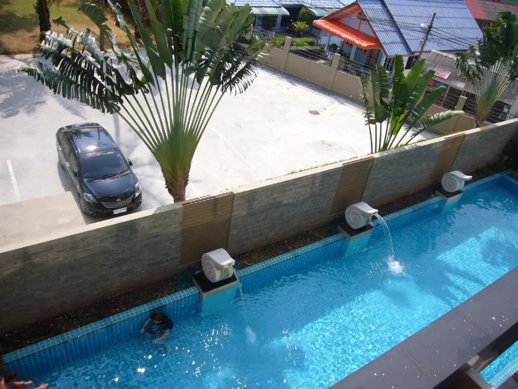 Chic Condo Unit A303, A306, A307, A308, A406 - photo 8