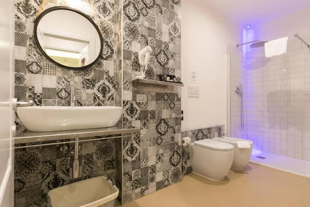 Trevi Contemporary Suite - photo 19