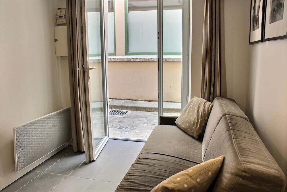 S05003 - Sophisticated Studio for 2 People in the Latin Quarter - photo 12
