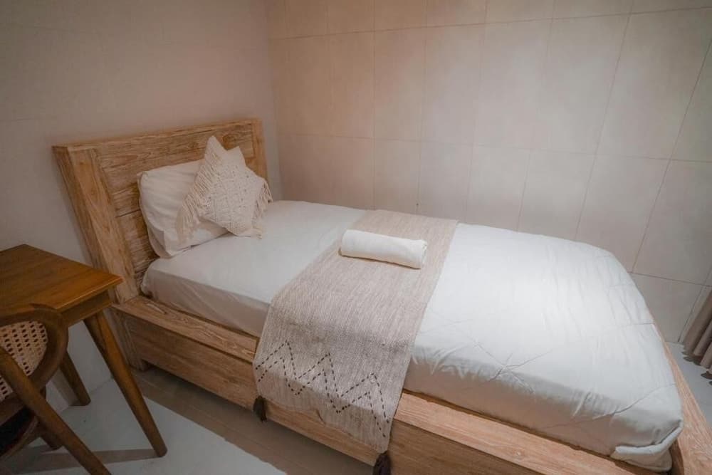 Made Arsa Homestay - photo 9