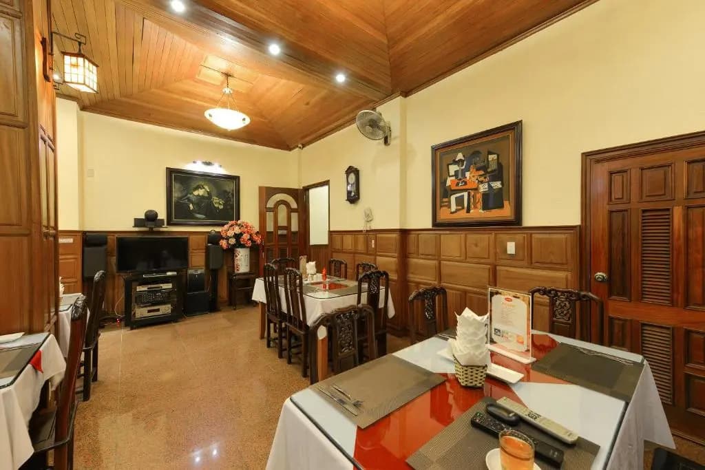 Lucky 2 Hotel - photo 17