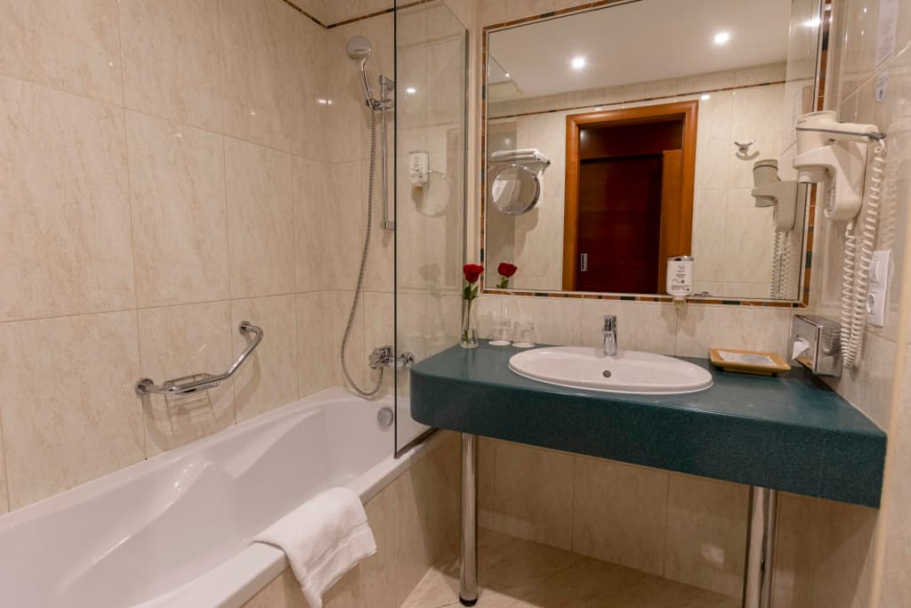 Lions Garden Hotel - photo 50