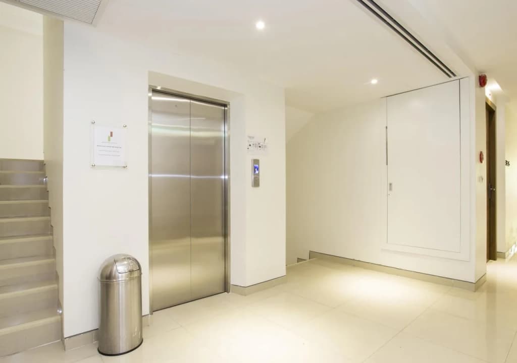 Marvin Suites Hotel - photo 11