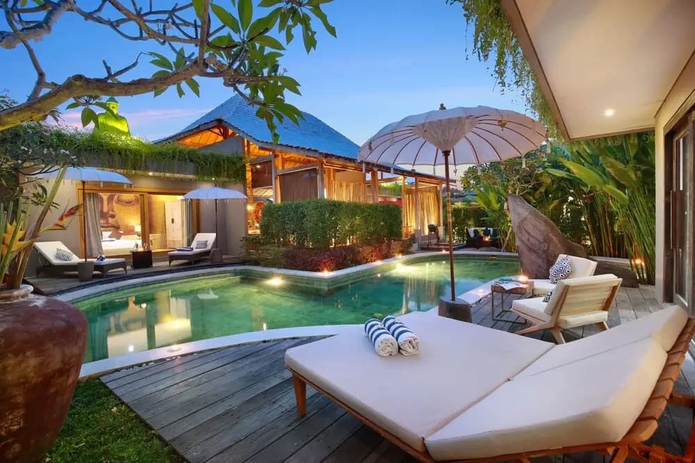 XXL Seminyak Sunset Boutique Villa - photo 14