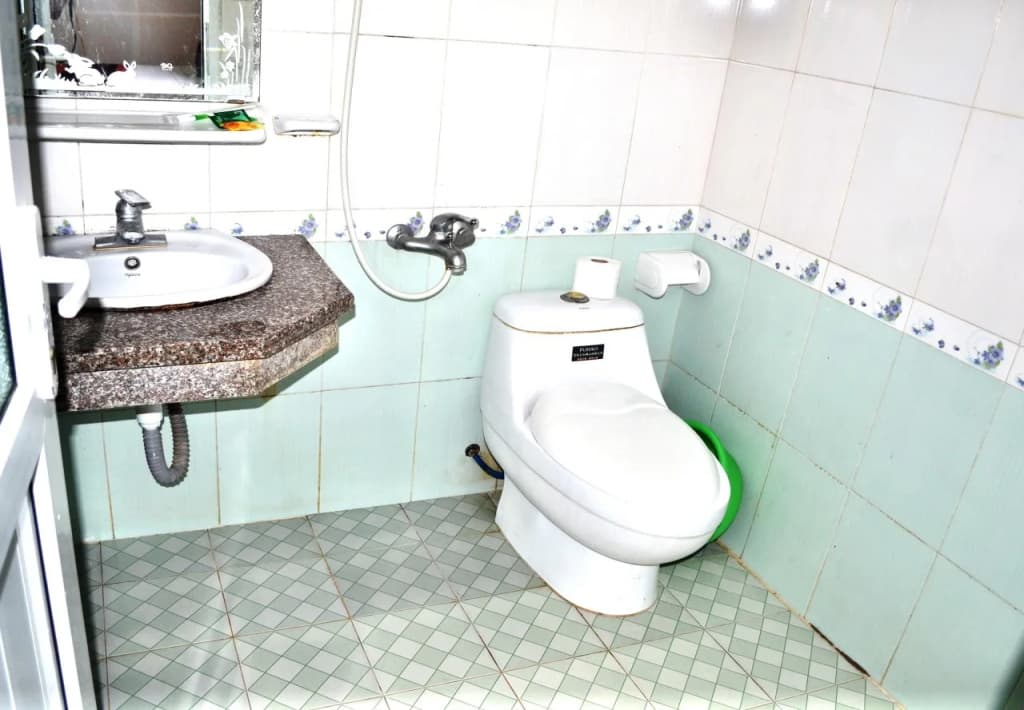 Hoang Long Hotel - photo 9