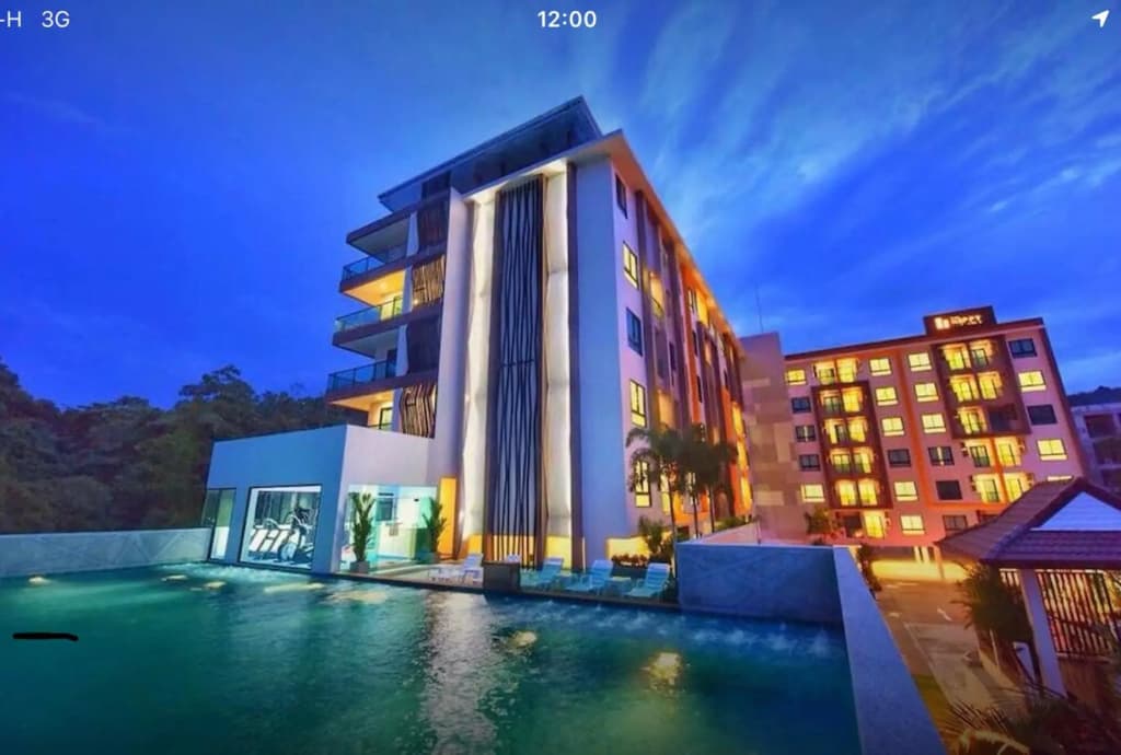 Coastal 1bed Infinity Pool Walk to Great Beach - photo 4