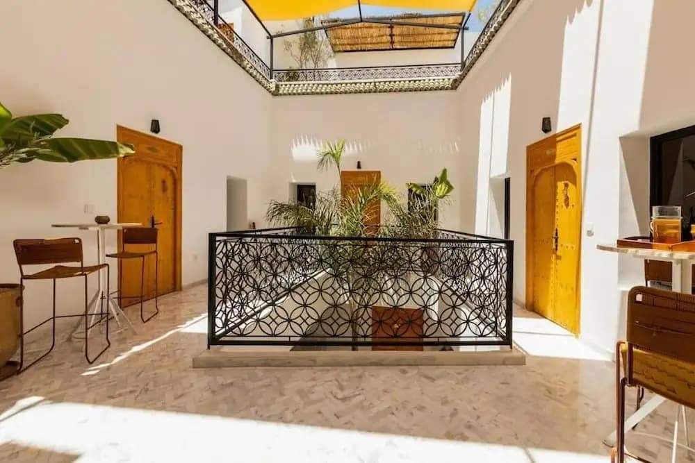 Riad Olika - photo 1