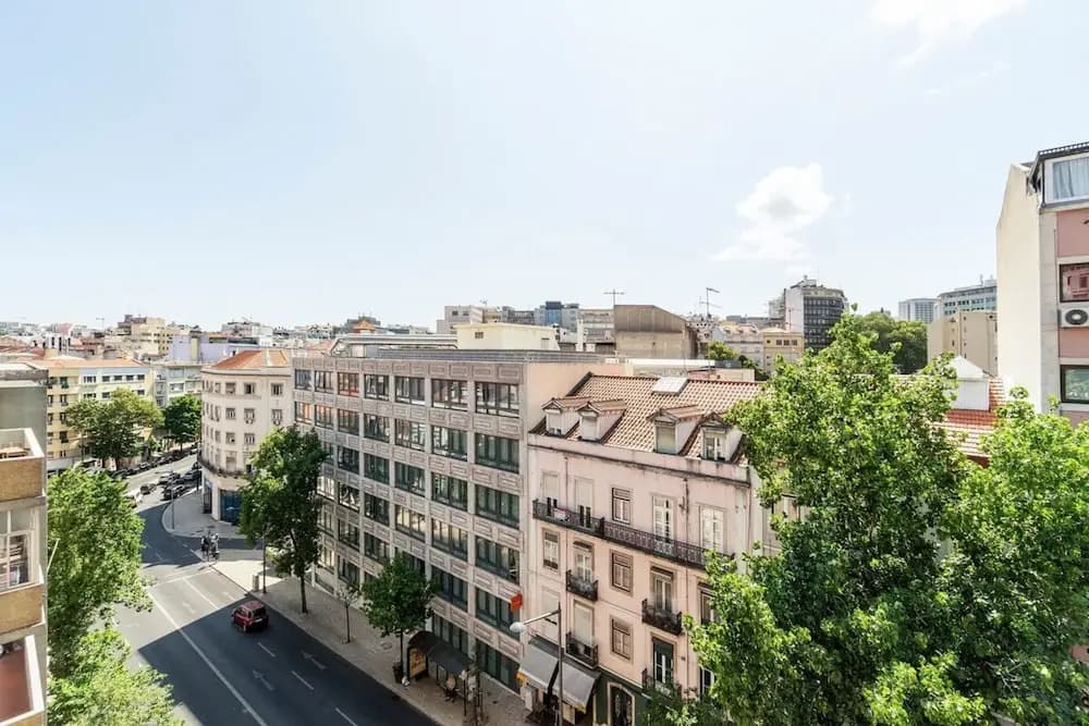 Modern 1BD w AC & Balcony - photo 8