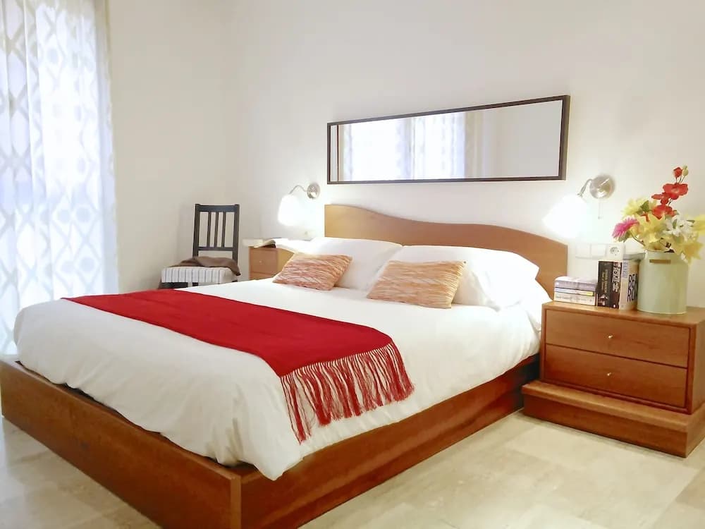BizFlats Arc de Triomf - photo 5