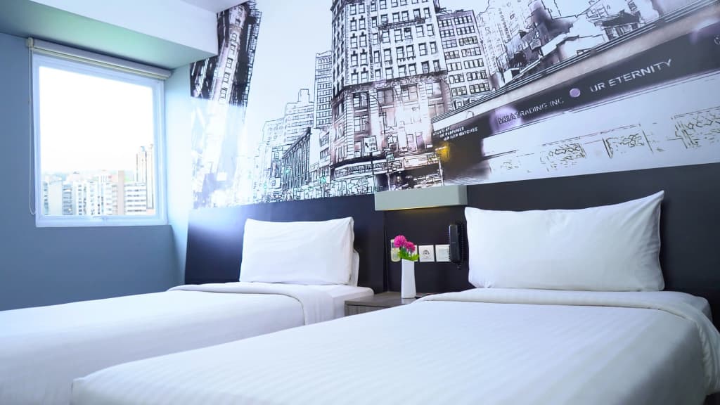 StarRay Hotel Jakarta Mangga Dua Square - photo 3