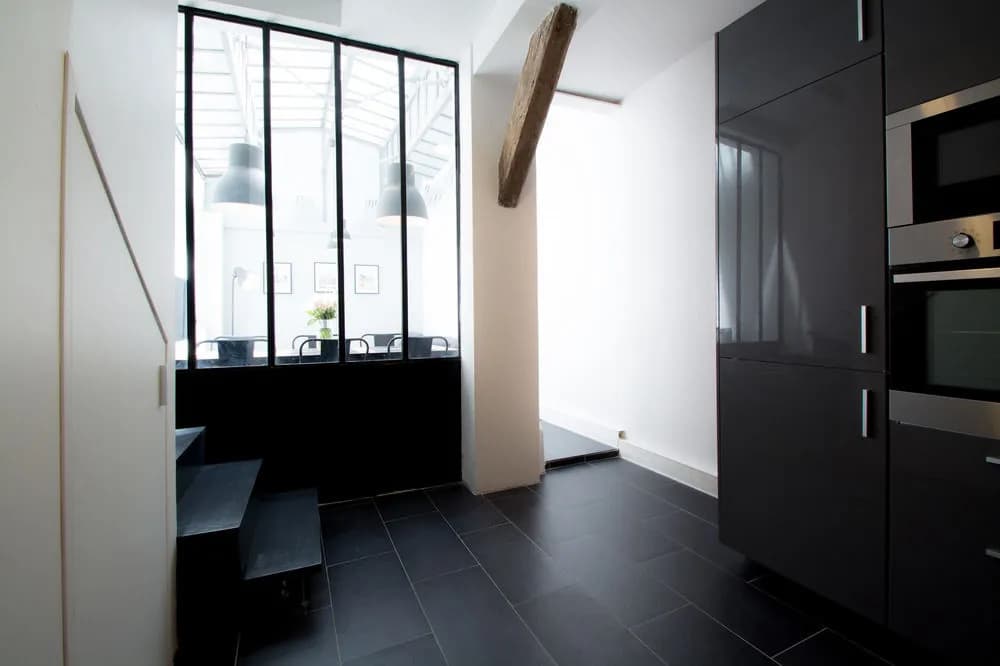 Luxury Apartment in Paris - République - photo 8
