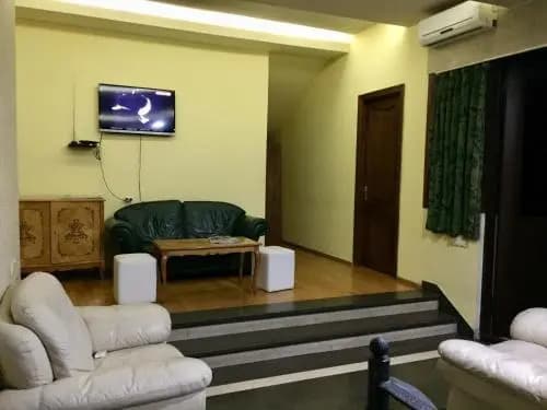 KG Guest House - photo 13
