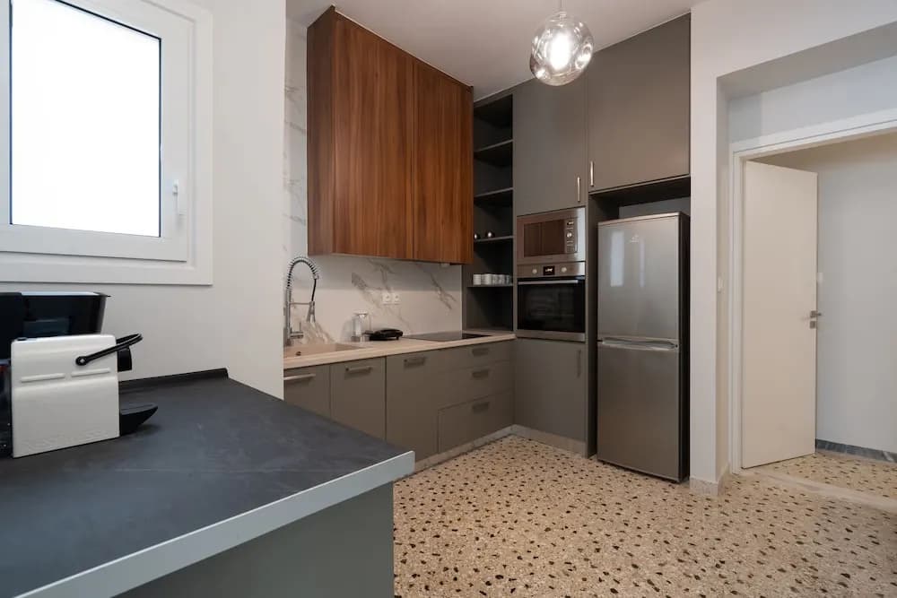 Deluxe 4 Bedrooms Apartment in Athens Center - photo 20