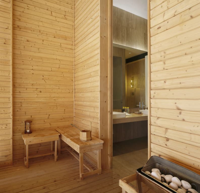 Roseate House - photo 2