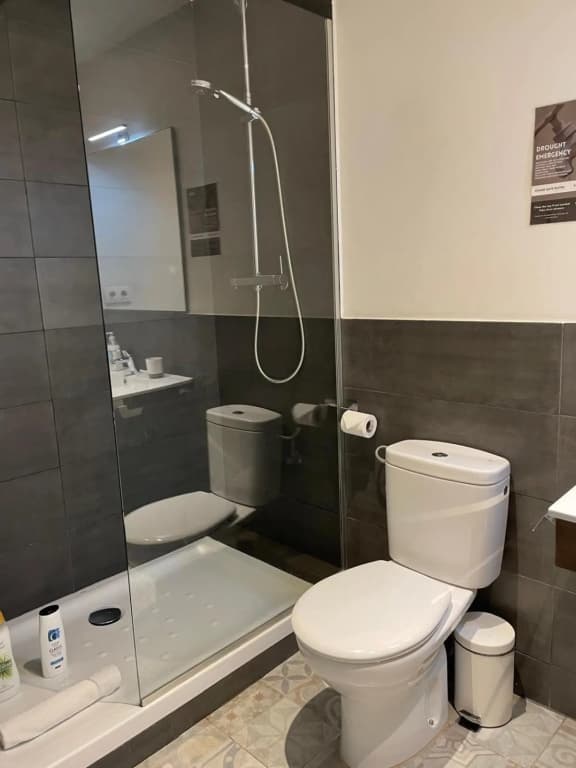 Hostal El Ninot - photo 25