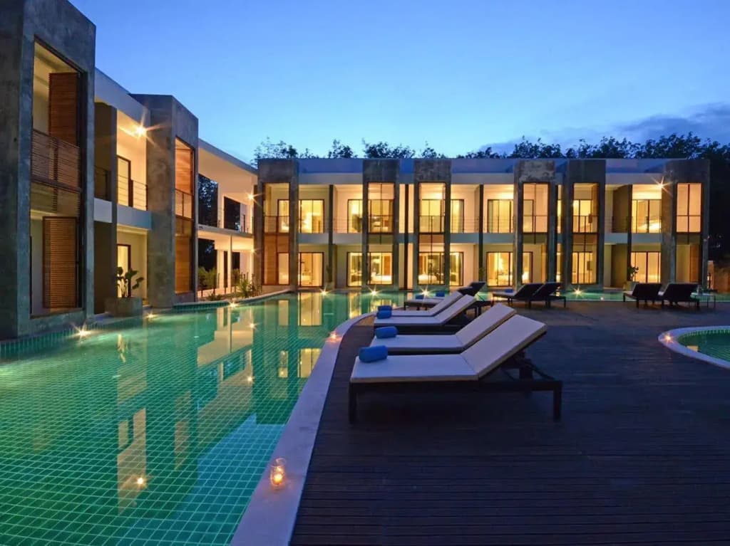 Wanaburi Hotel - photo 1