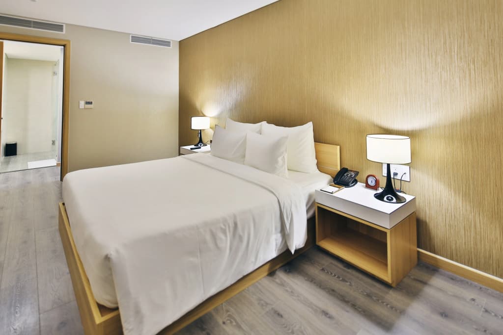 Zen Diamond Suites Hotel - photo 6
