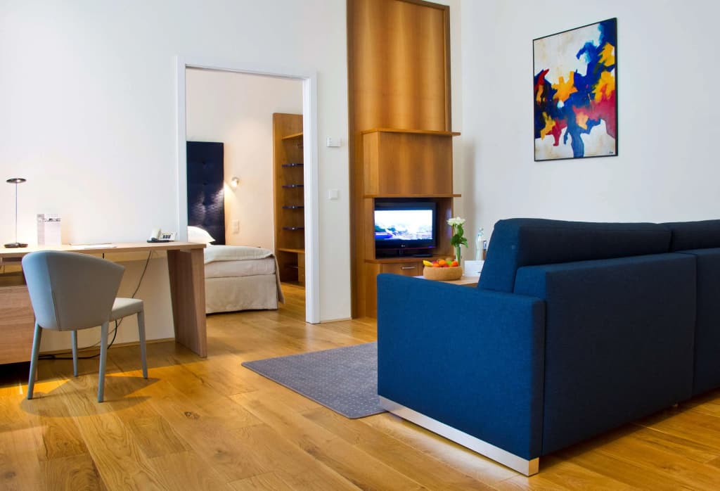 HiLight Suites Hotel - photo 26