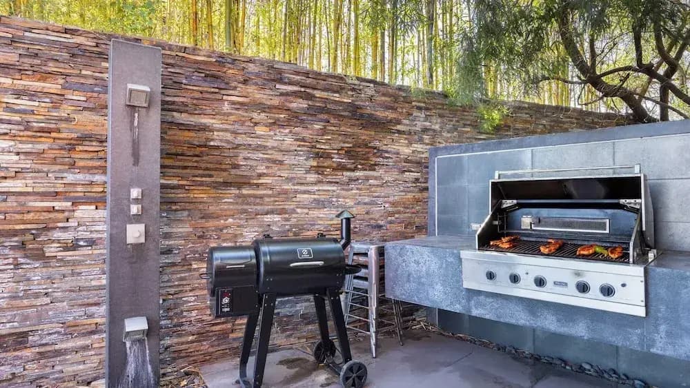 Hollywood Overlook by Avantstay Private Pool + Hot Tub Panoramic Views - photo 24