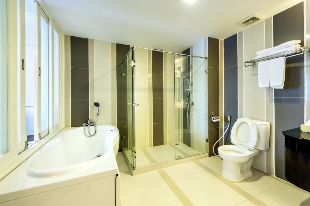 Thamrongin Hotel - photo 15