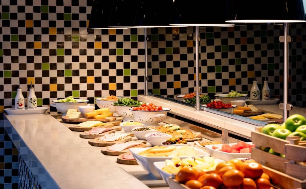 Renaissance Amsterdam Hotel - photo 12