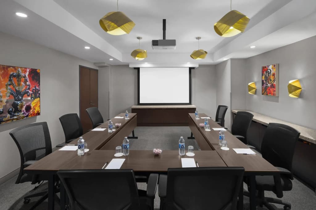 Cambria Hotel New York - Chelsea - photo 20
