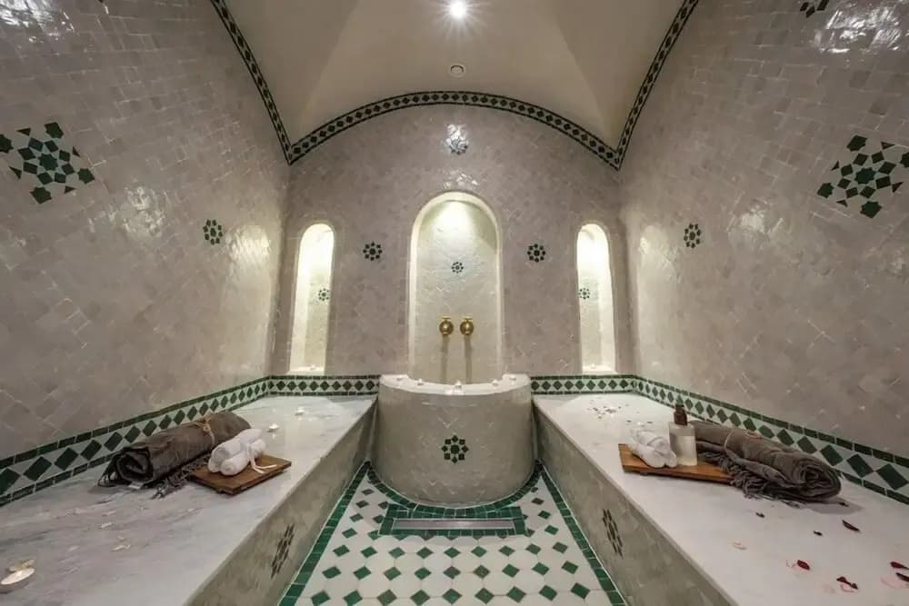 Villa PurSang Marrakech – Villa Privée de Luxe avec Hammam, Spa et Jardin - photo 13