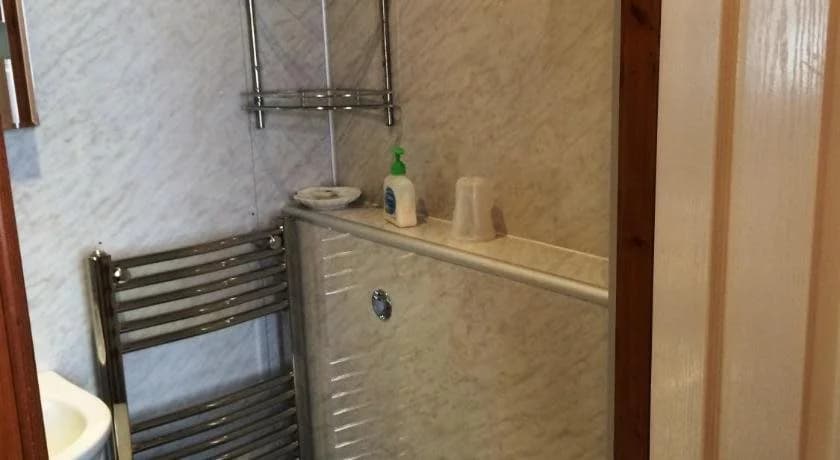 Bellevue Guest House - photo 23