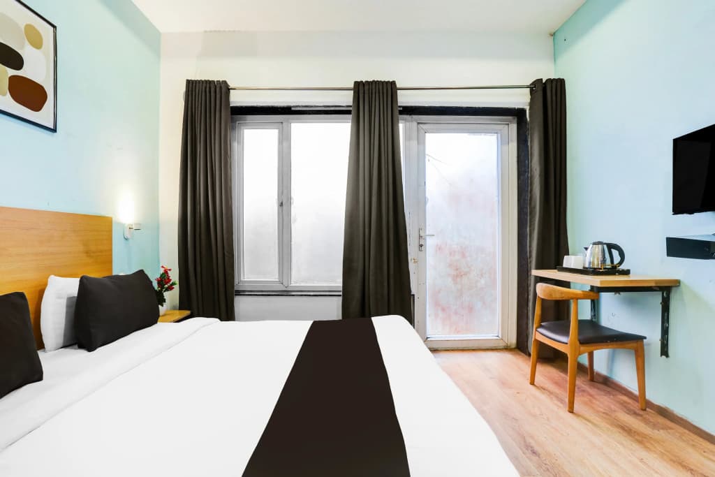 Super Townhouse Rohini Sector 23 - photo 38
