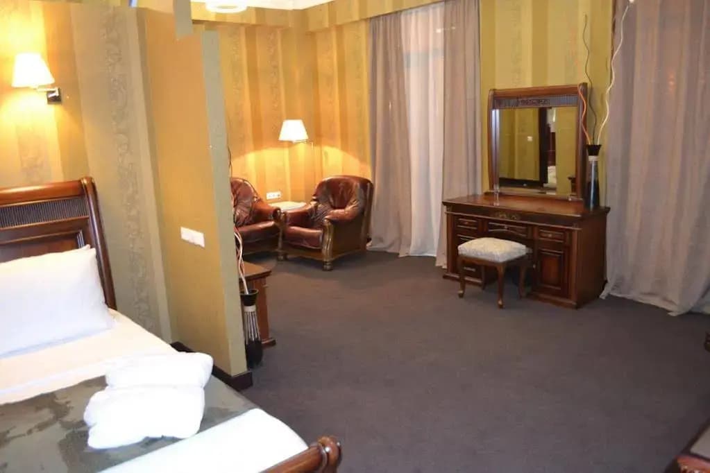 Hotel Sololaki - photo 3