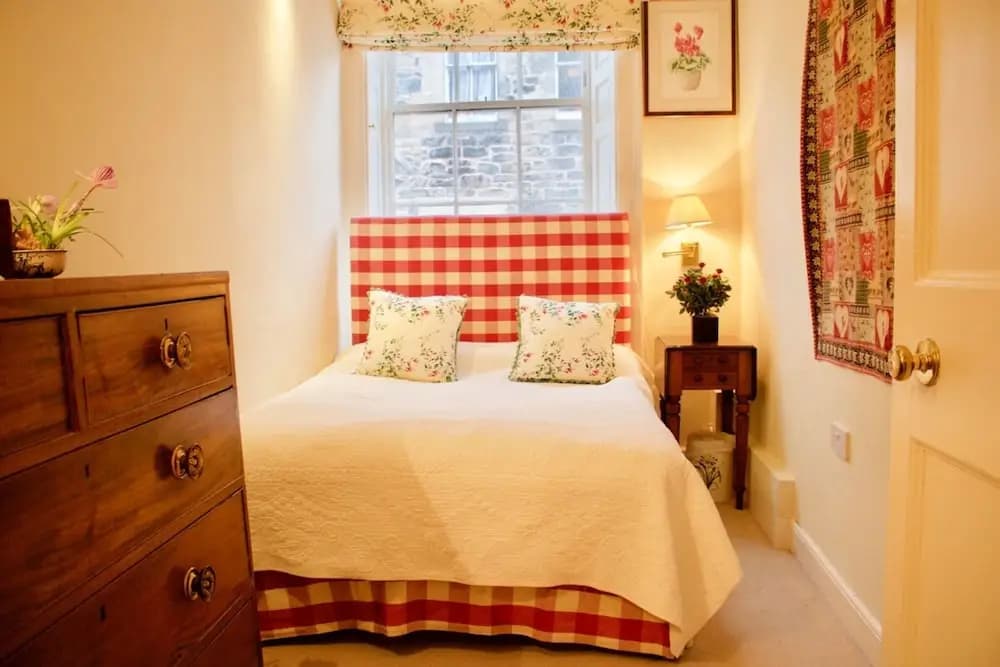 Period Property on Castle Street - main photo