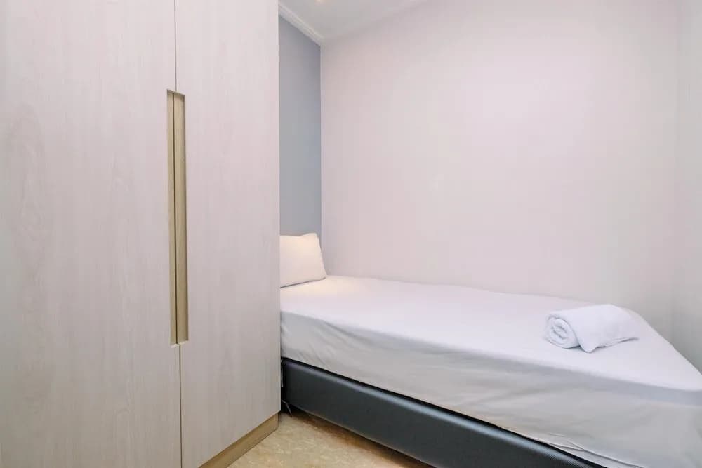 Elegant And Comfy 2Br At Menteng Park Apartment - photo 4