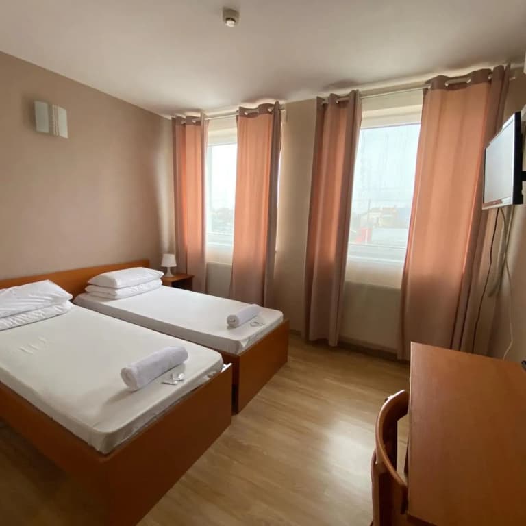 Hotel Ferihegy - photo 34
