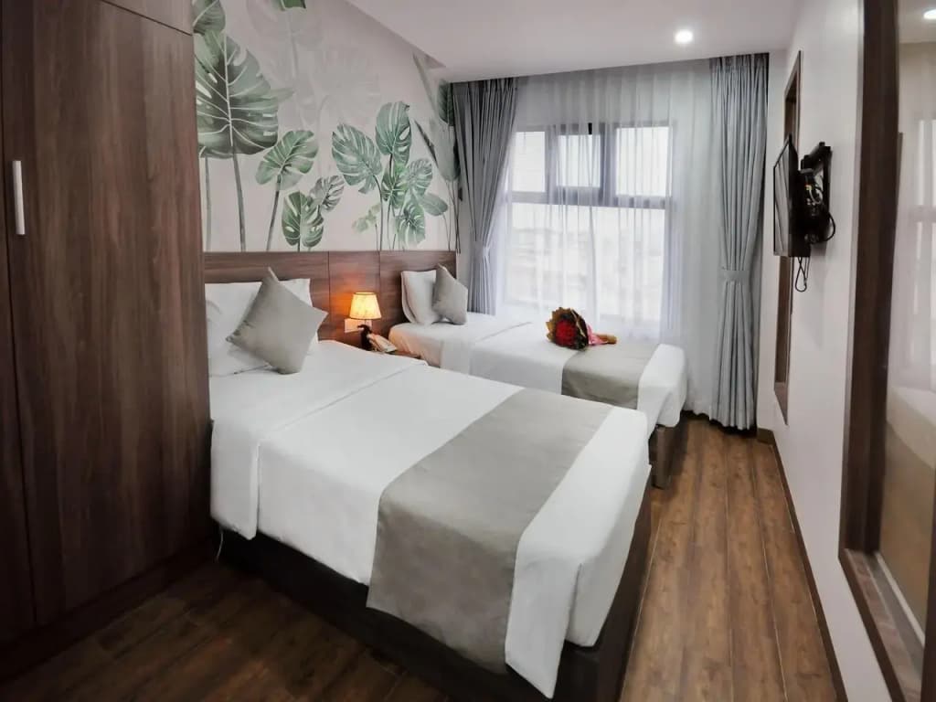 Mega Light Hotel - photo 4