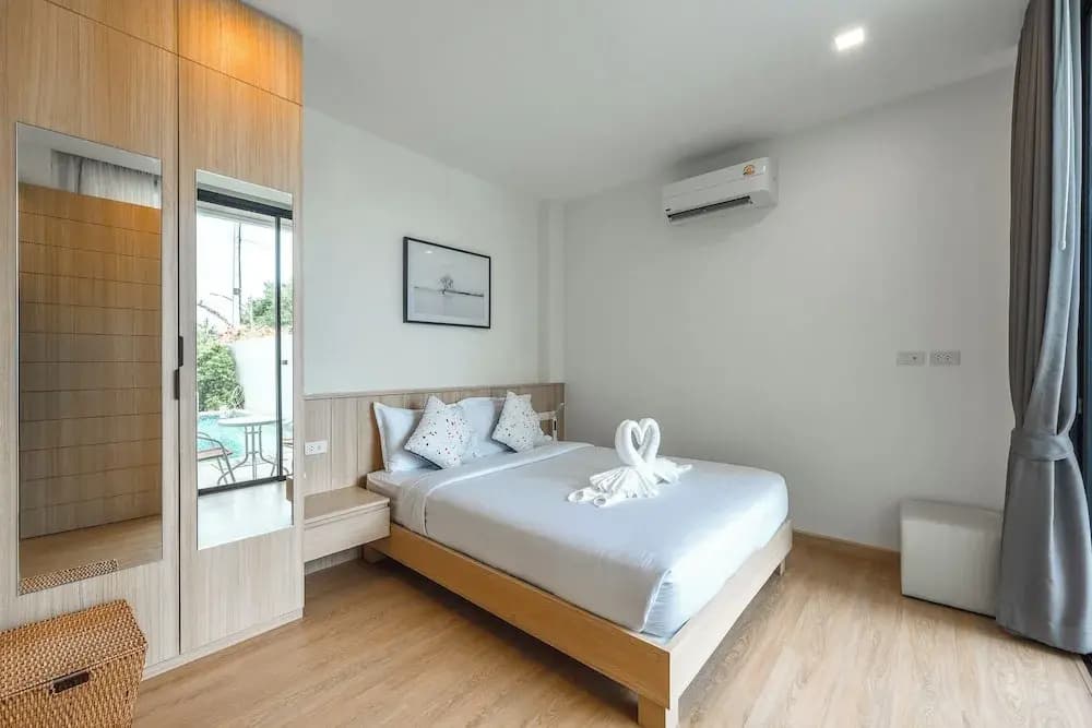 New 3BR with Pool Near Beach V190 - photo 1