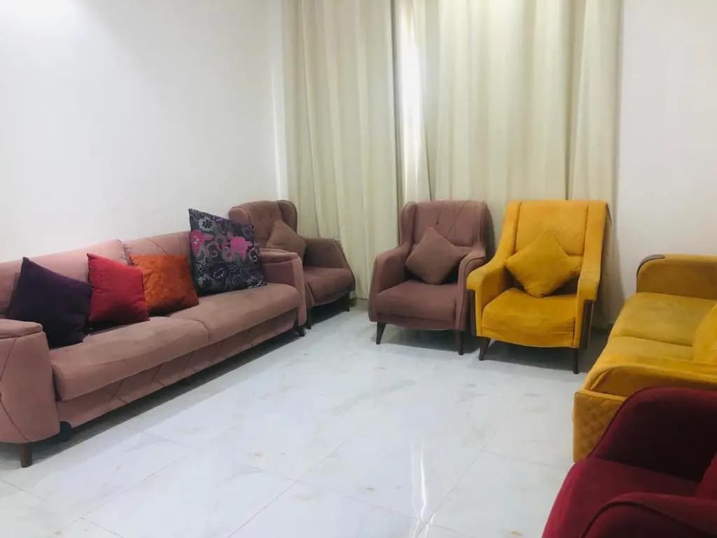 Corniche Hotel Apartments - photo 9