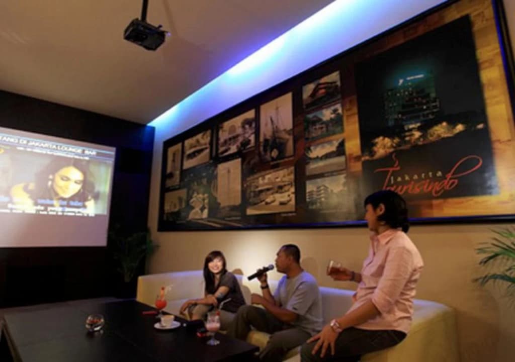 Grand Cempaka Business Hotel - photo 16