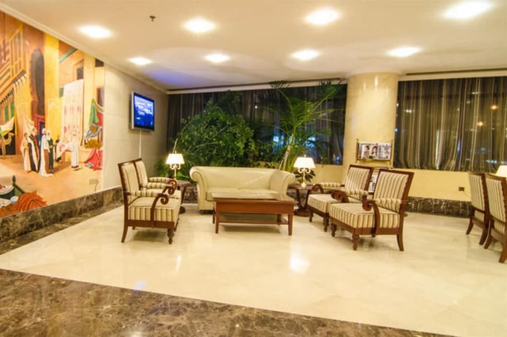 Royal Qatar Hotel - photo 9
