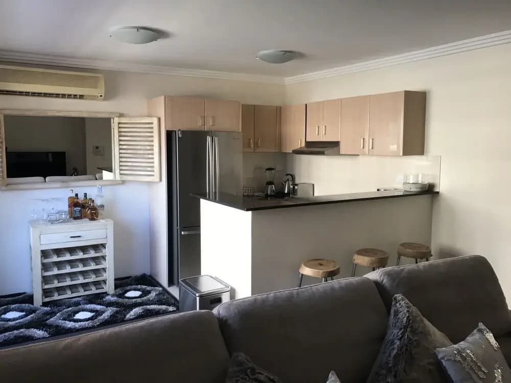 Sleek apartment Unit 87 - photo 14