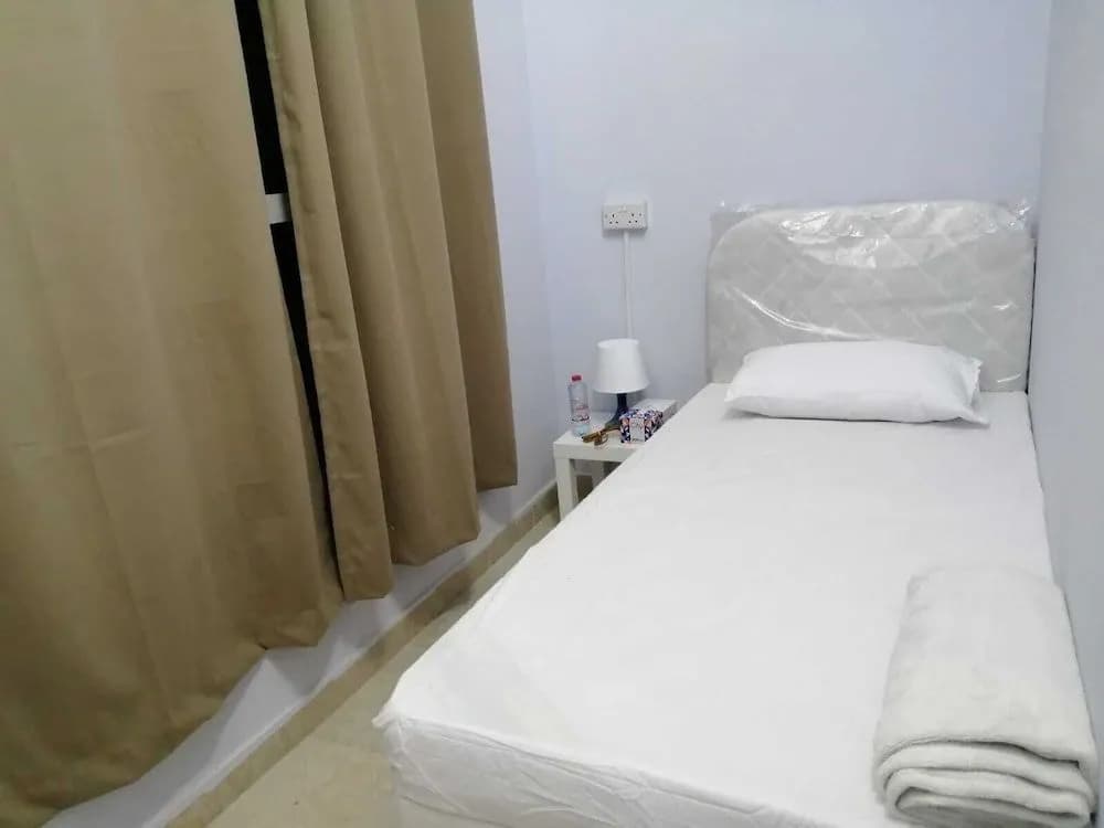 AlBarsha 1 Hostel By PHM - photo 3