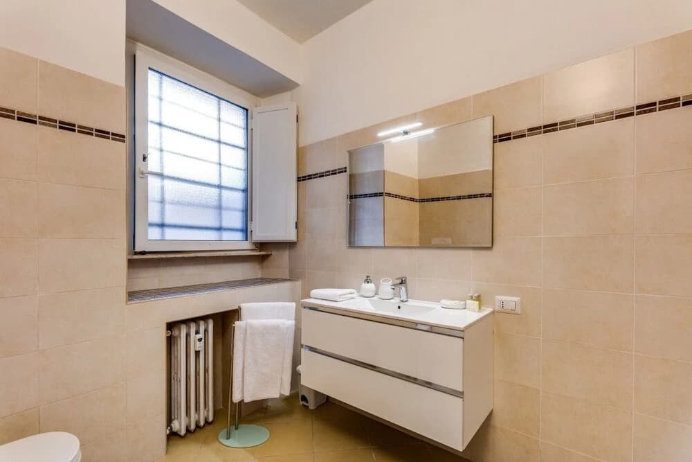 Modern 2 bed Flat in San Giovanni - photo 7