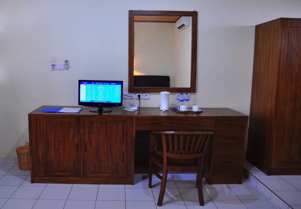Si Doi Hotel Legian - photo 2