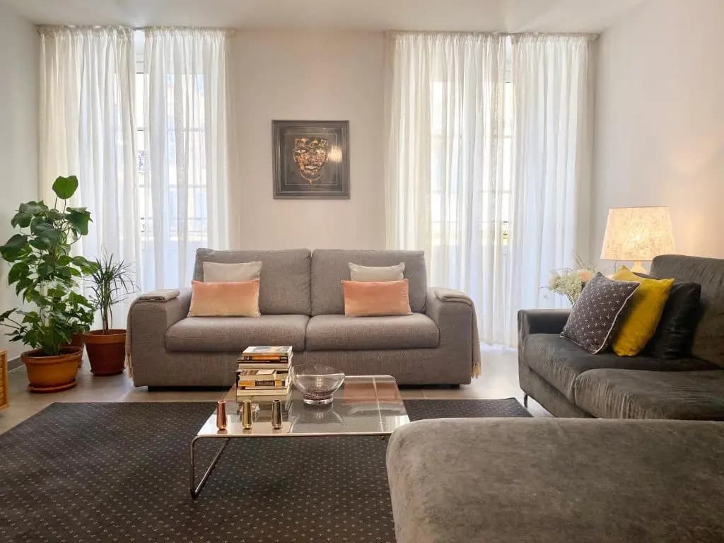 Cozy 2BR Appartment near the Port of Nice - photo 10