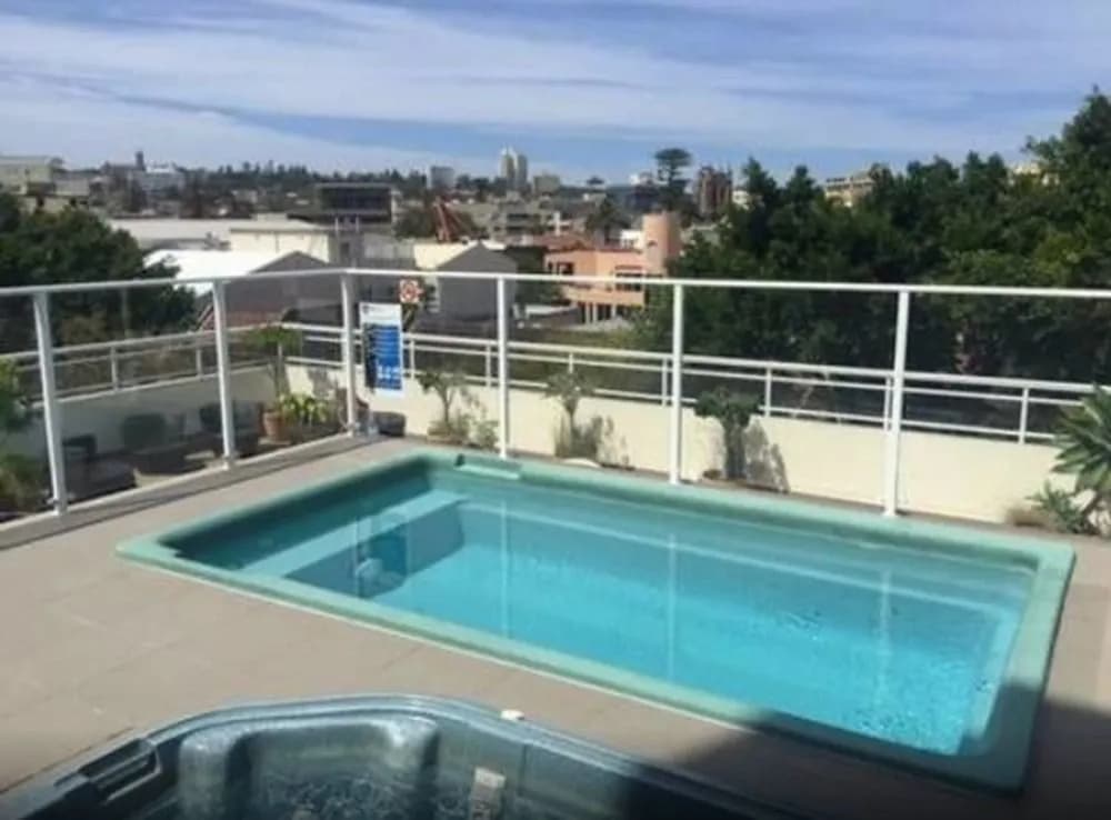 Waterside Apartments - photo 12