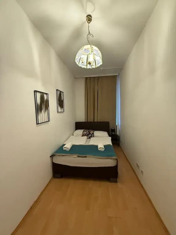 2BR Plus LR Apartment Sleeps 6 Central - photo 4