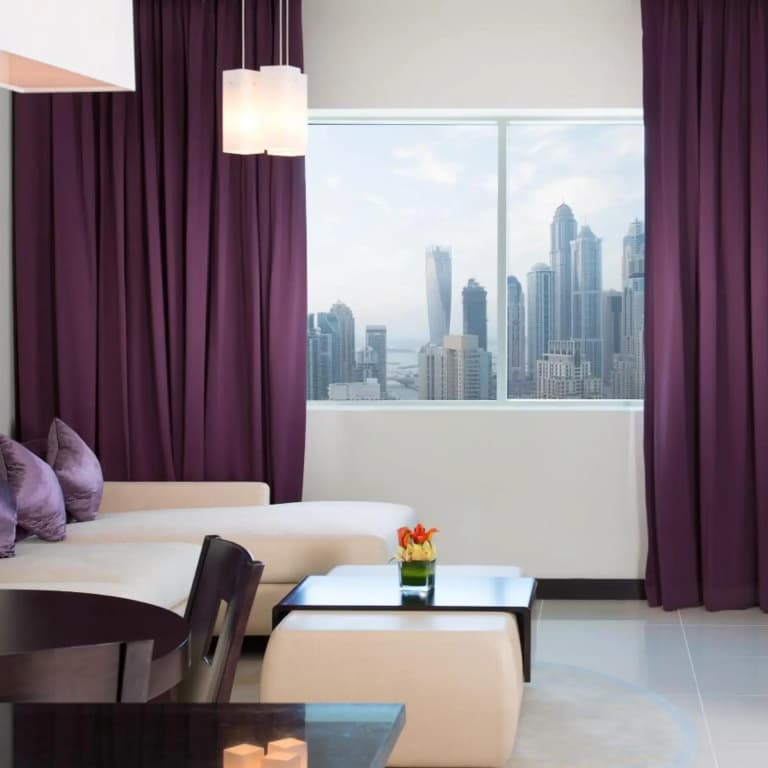 Pullman Dubai Jumeirah Lakes Towers - Hotel & Residence - photo 41