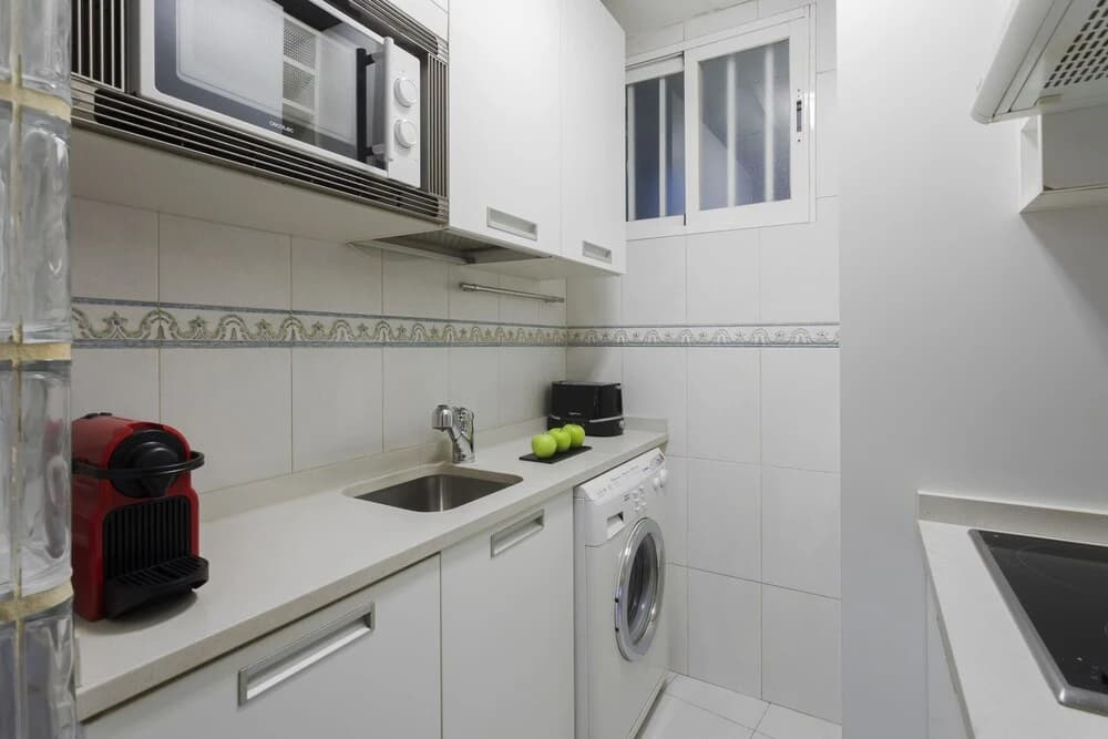 Hermosilla Apartment - photo 12